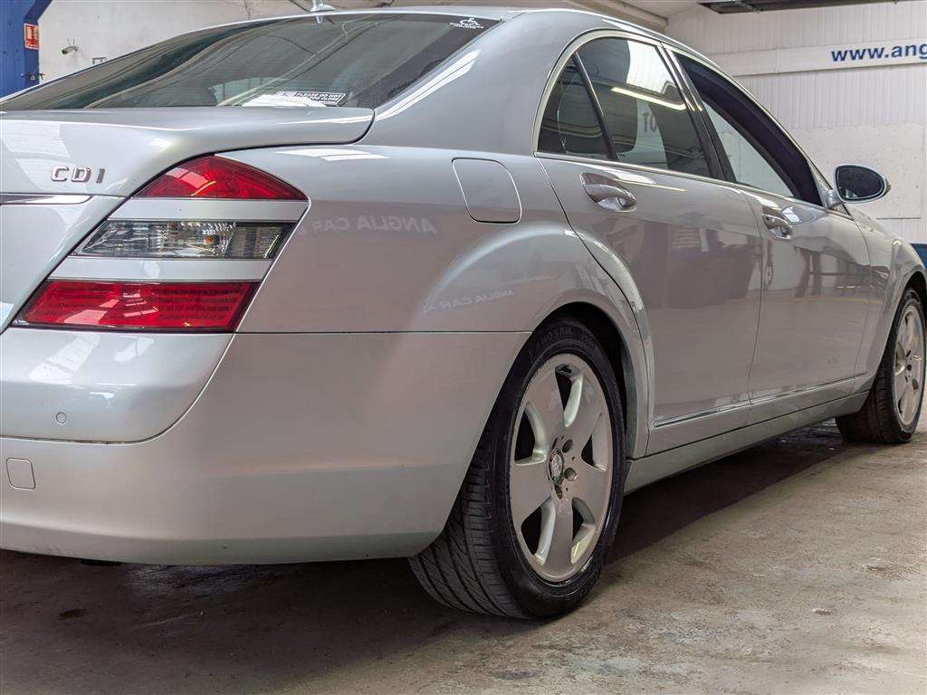 <p>2007 MERCEDES S320 CDI AUTO</p>