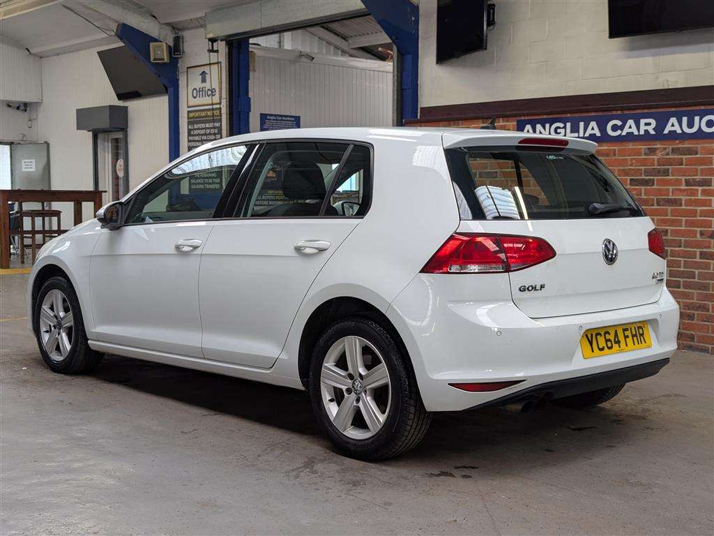 <p>2014 VOLKSWAGEN GOLF MATCH TDI BMT</p>