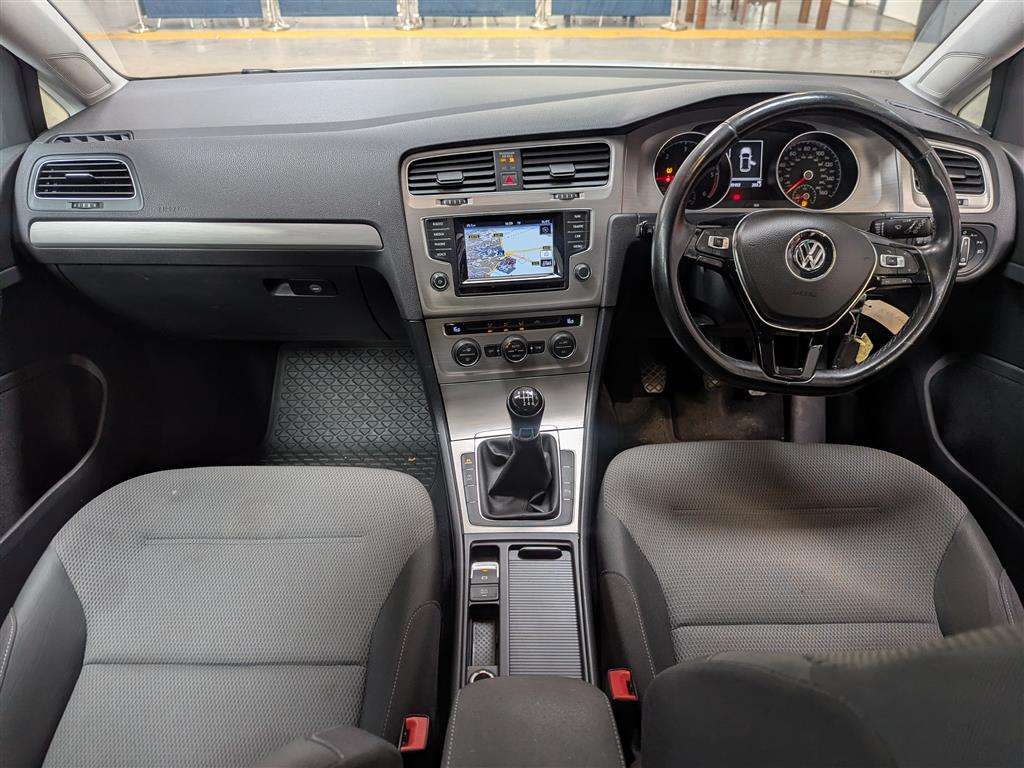 <p>2014 VOLKSWAGEN GOLF MATCH TDI BMT</p>