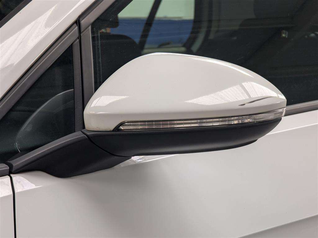 <p>2014 VOLKSWAGEN GOLF MATCH TDI BMT</p>