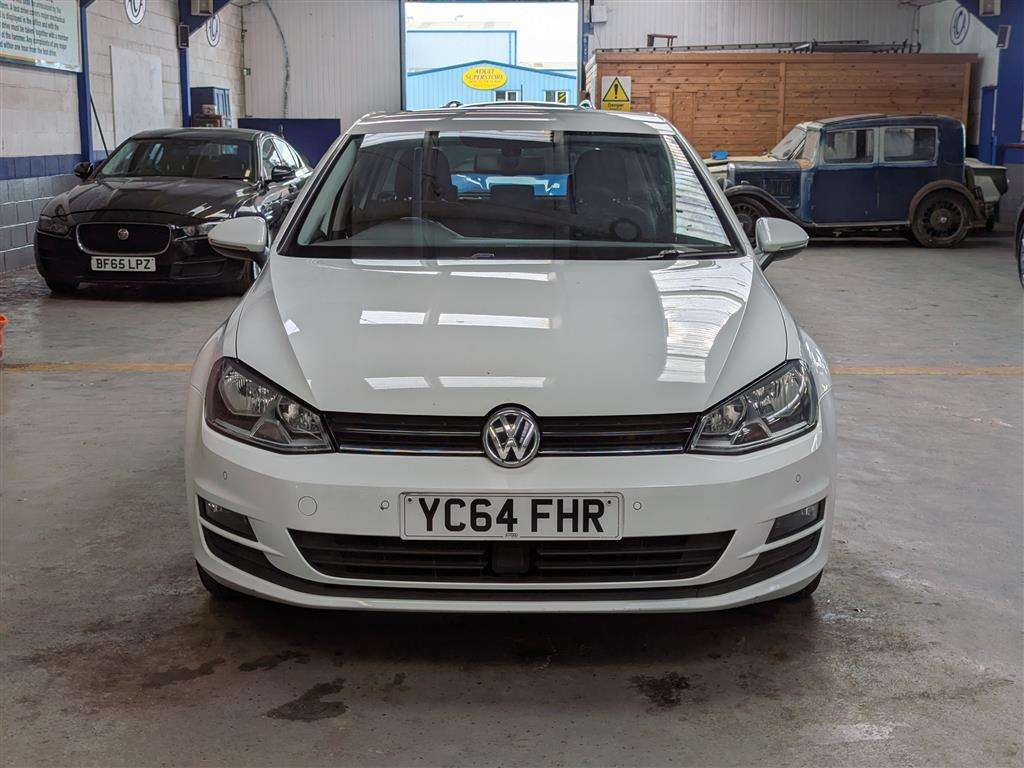 <p>2014 VOLKSWAGEN GOLF MATCH TDI BMT</p>