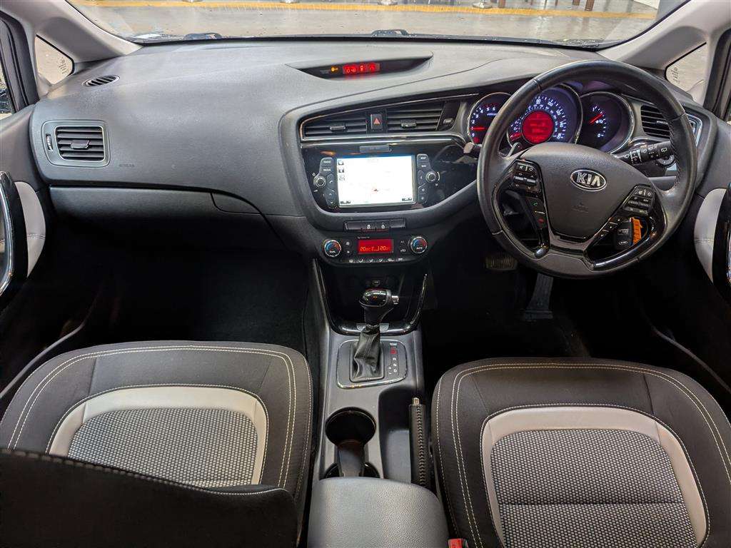 <p>2016 KIA CEED 3 ECODYNAMICS CRDI S</p>