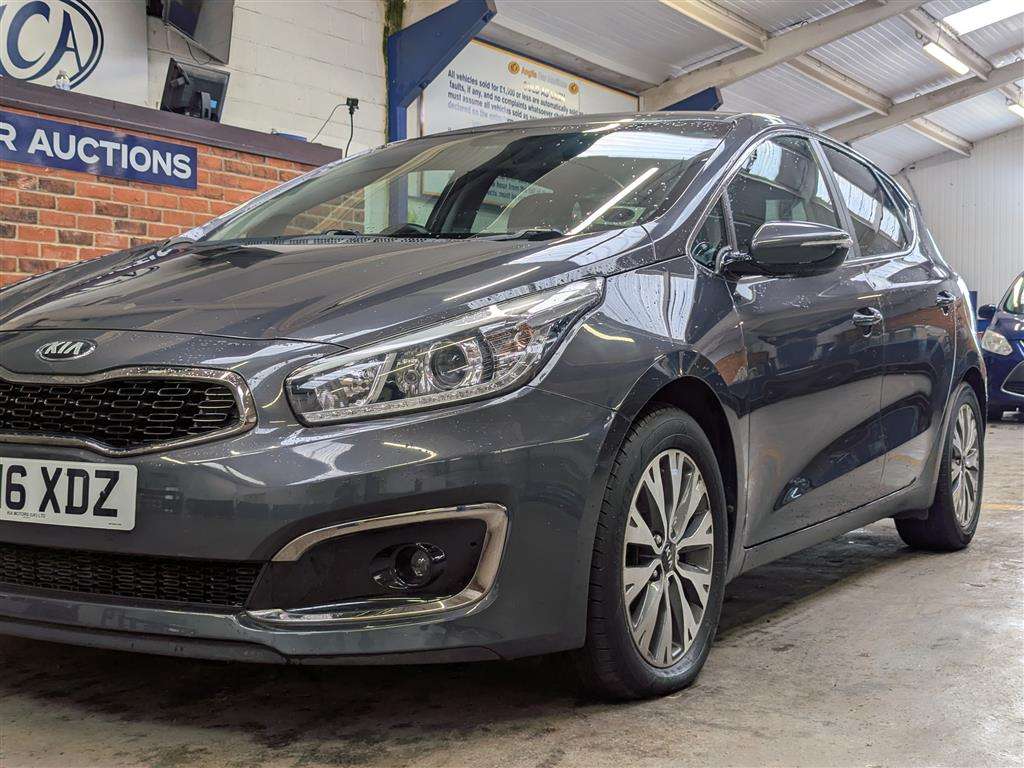 <p>2016 KIA CEED 3 ECODYNAMICS CRDI S</p>