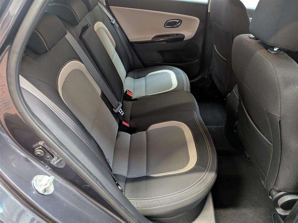 <p>2016 KIA CEED 3 ECODYNAMICS CRDI S</p>