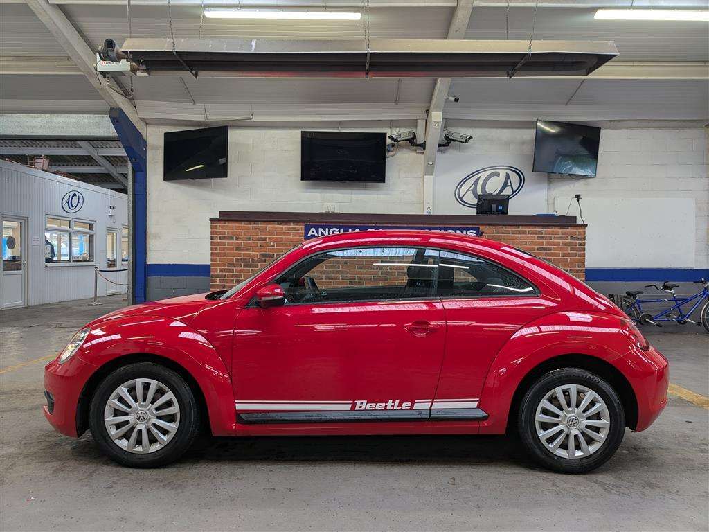 <p>2013 VOLKSWAGEN BEETLE TDI BLUEMOTION TEC</p>