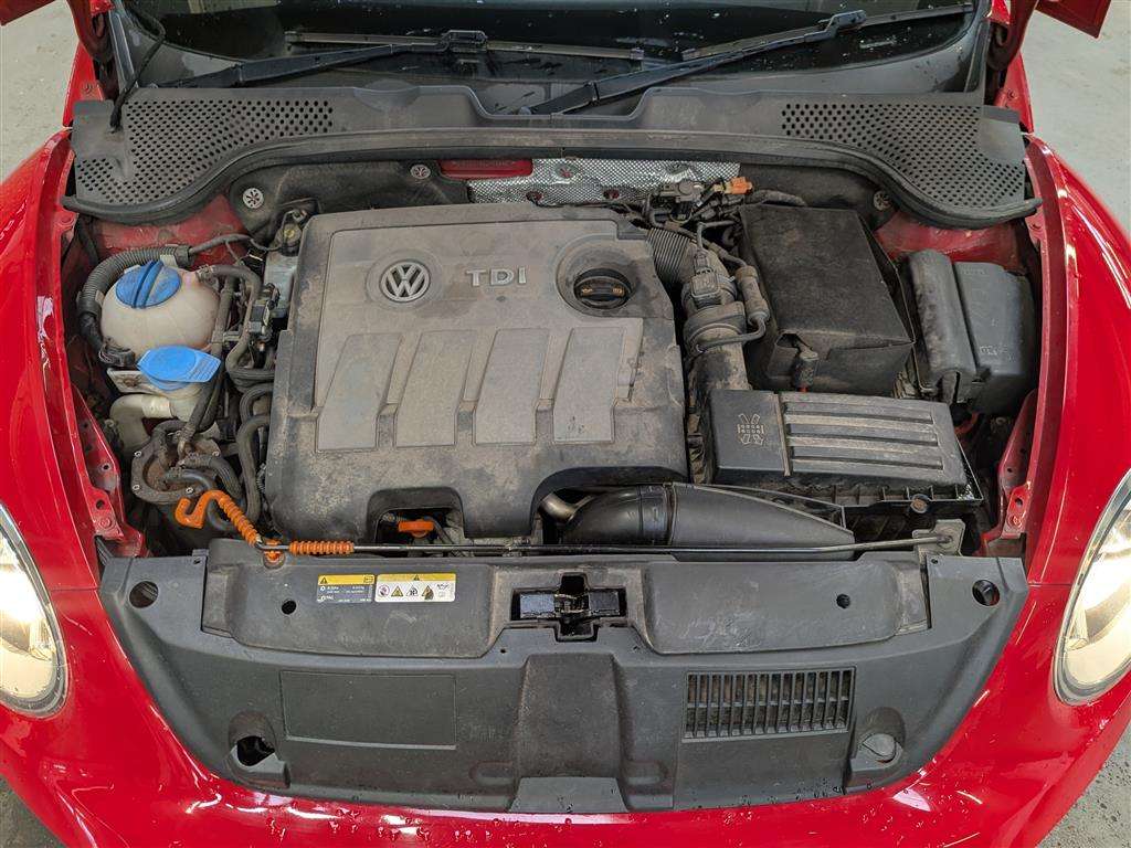 <p>2013 VOLKSWAGEN BEETLE TDI BLUEMOTION TEC</p>