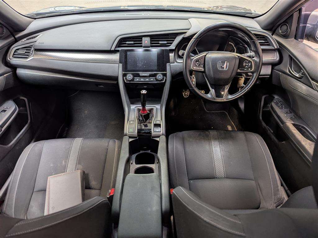 <p>2019 HONDA CIVIC SPORT VTEC</p>