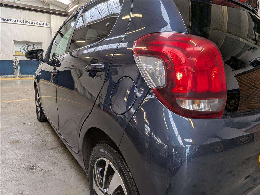 <p>2014 PEUGEOT 108 ALLURE</p>