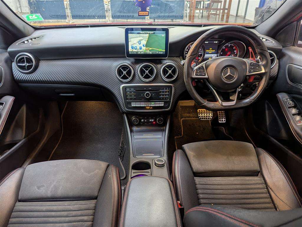 <p>2016 MERCEDES-BENZ A 180 D AMG LINE PREMIUM</p>