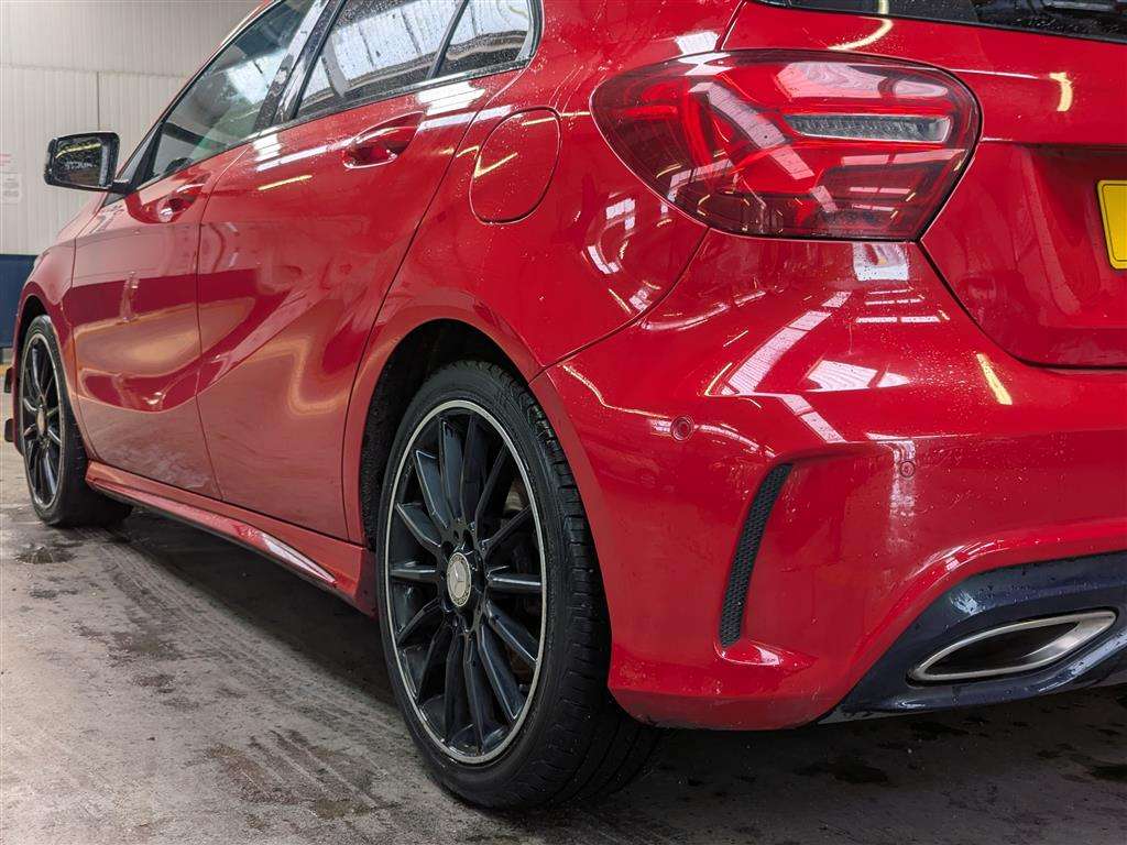 <p>2016 MERCEDES-BENZ A 180 D AMG LINE PREMIUM</p>