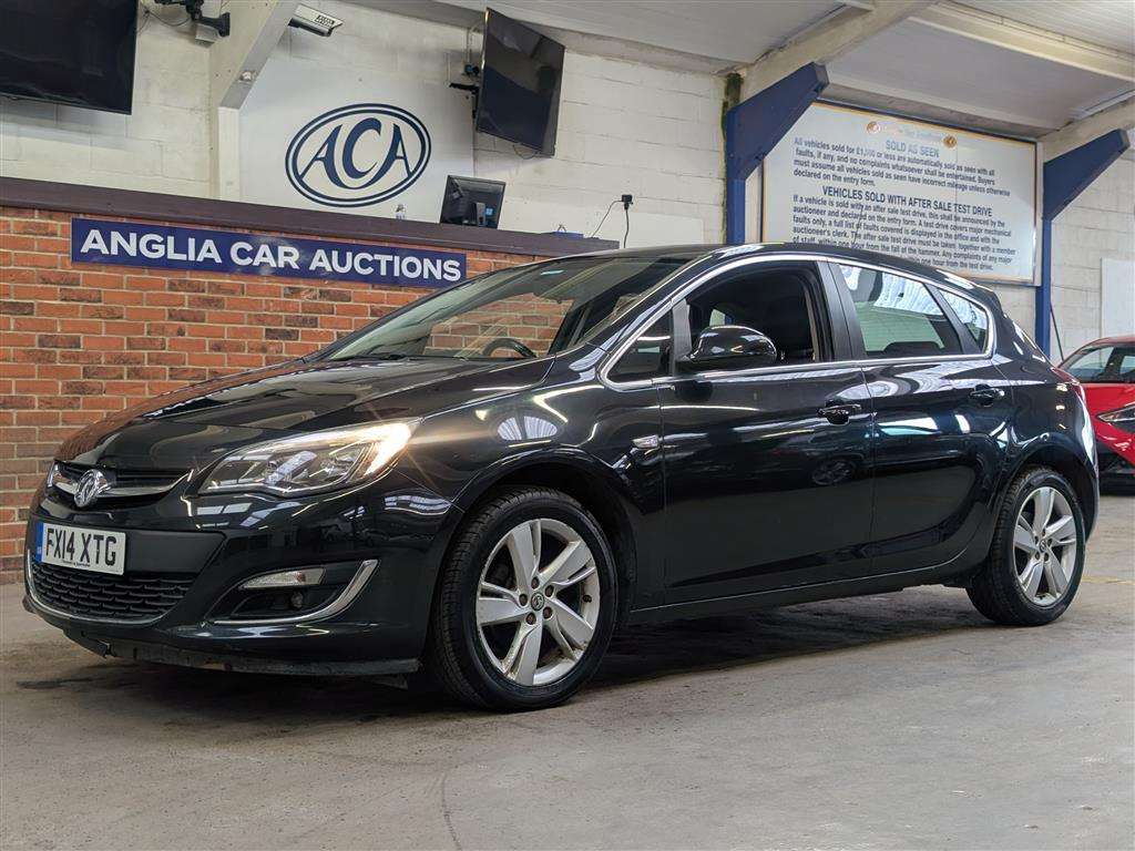 <p>2014 VAUXHALL ASTRA SRI</p>