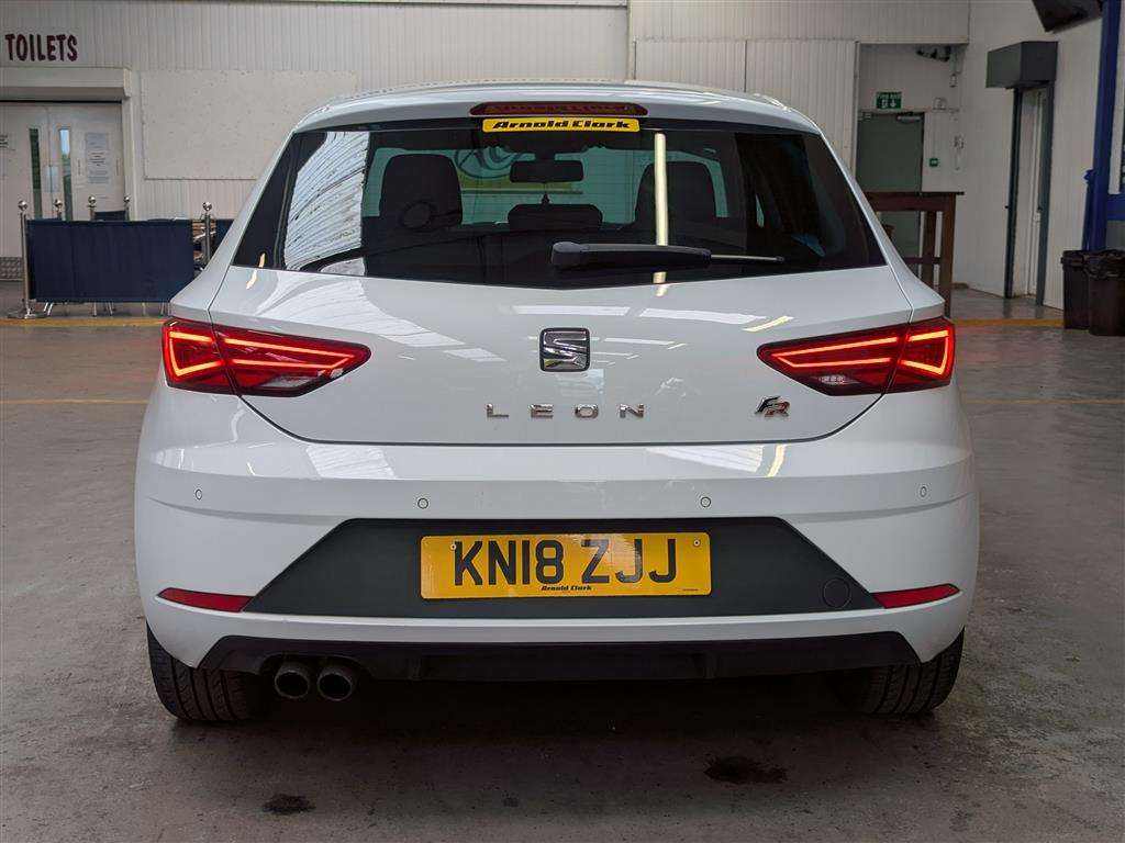 <p>2018 SEAT LEON FR TECHNOLOGY TSI</p>