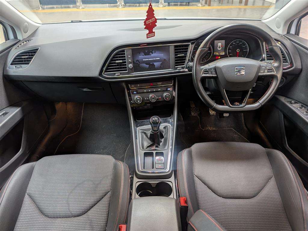 <p>2018 SEAT LEON FR TECHNOLOGY TSI</p>
