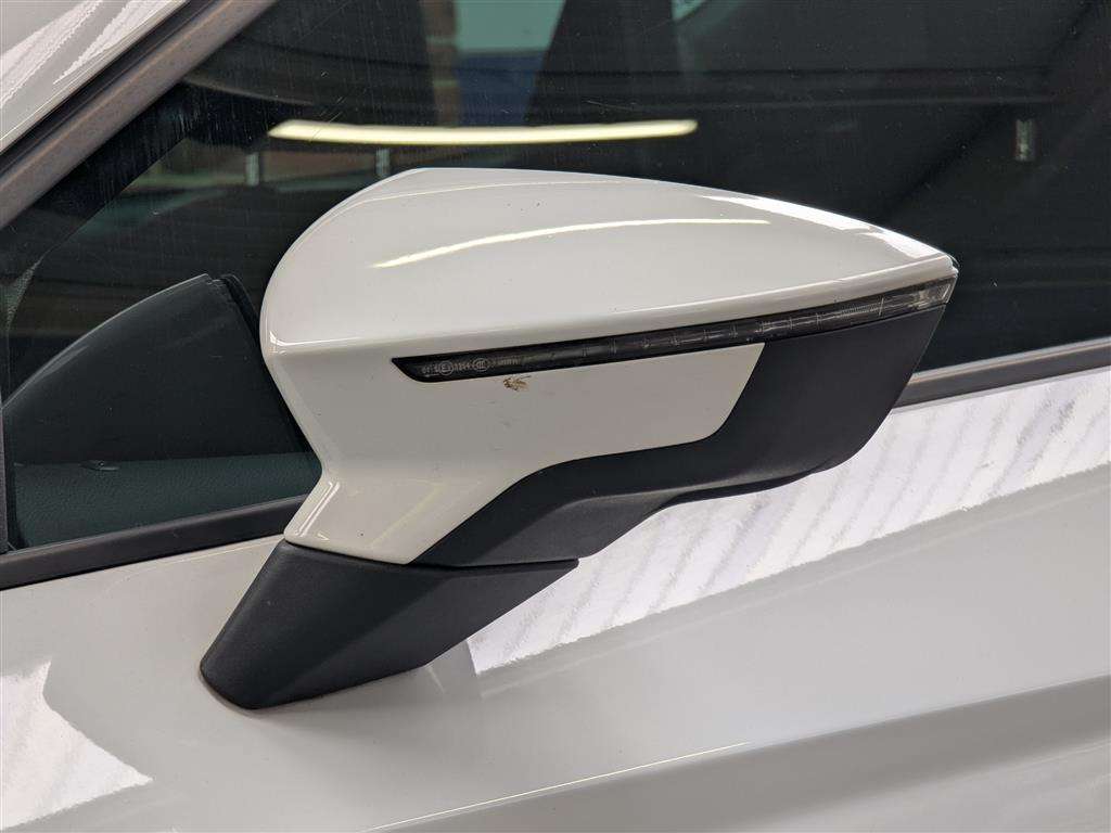 <p>2018 SEAT LEON FR TECHNOLOGY TSI</p>