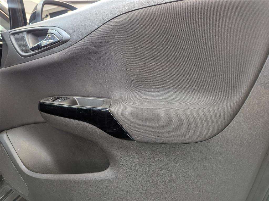 <p>2015 VAUXHALL CORSA ENERGY AC</p>