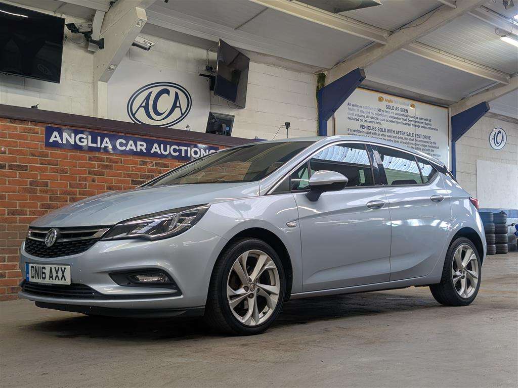 <p>2016 VAUXHALL ASTRA SRI NAV TURBO</p>