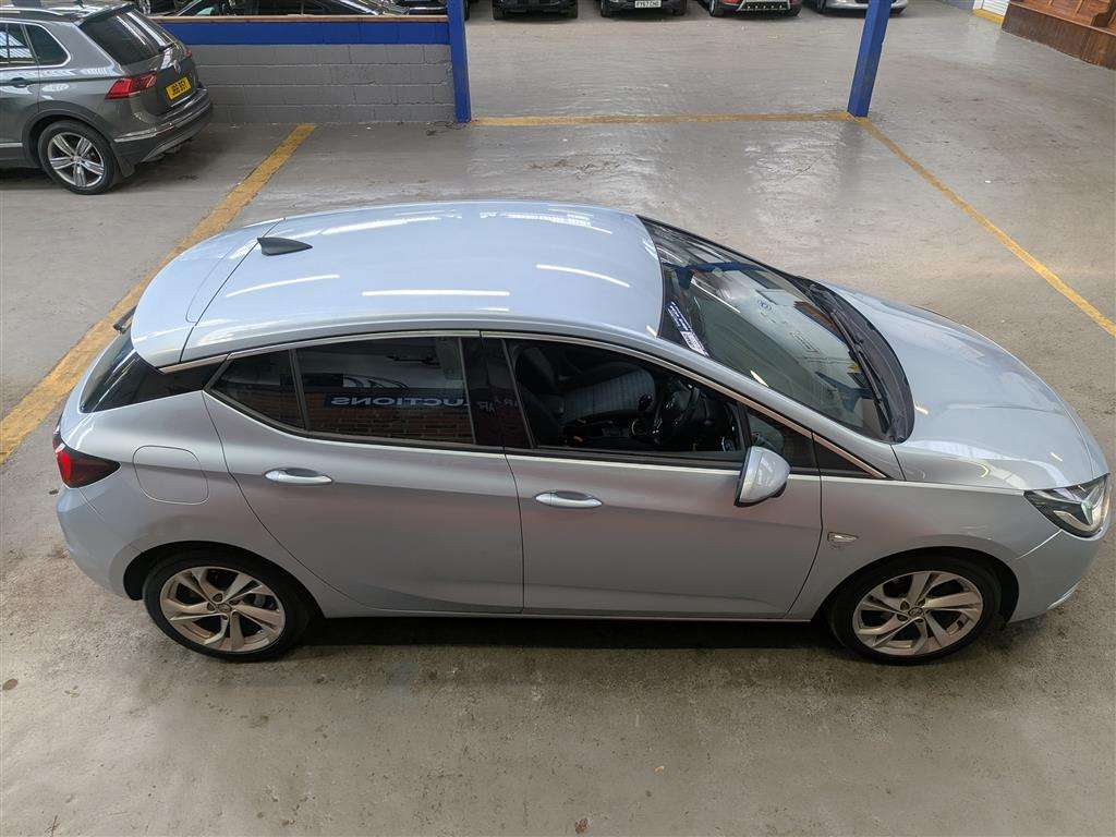 <p>2016 VAUXHALL ASTRA SRI NAV TURBO</p>