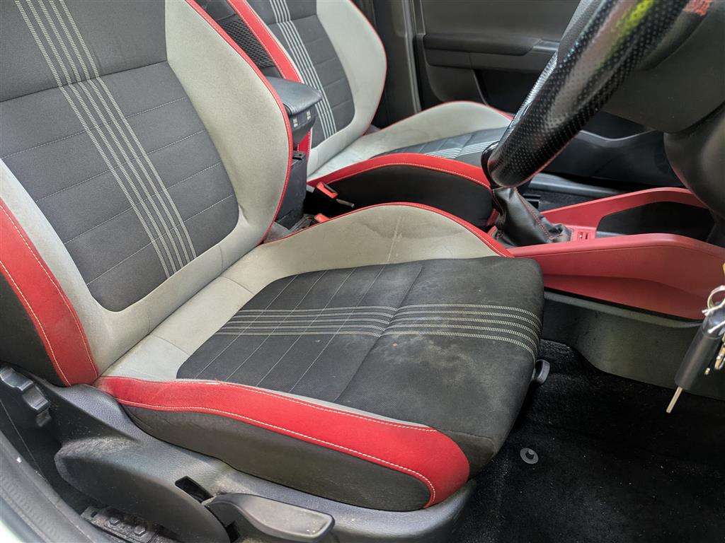 <p>2017 SKODA FABIA MONTE CARLO TSI</p>