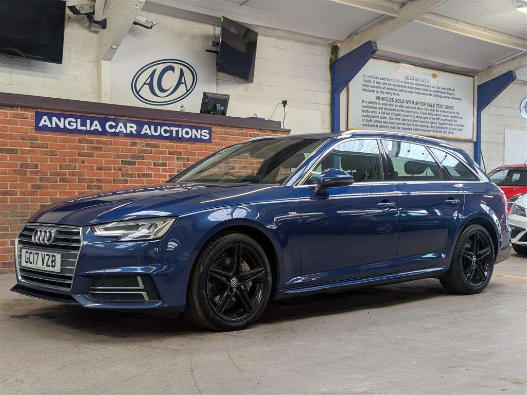 <p>2017 AUDI A4 S LINE TDI S-A</p>