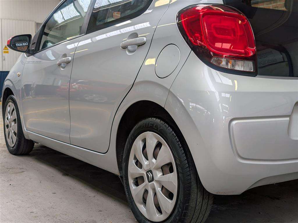 <p>2016 CITROEN C1 AIRSCAPE FEEL</p>