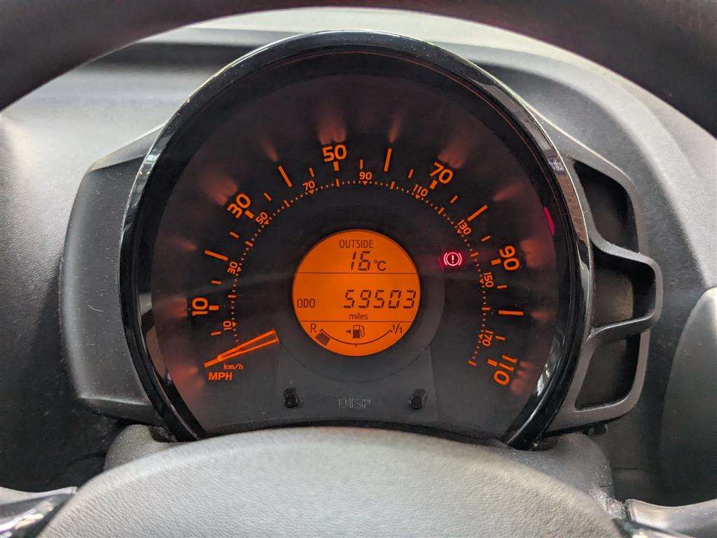 <p>2016 CITROEN C1 AIRSCAPE FEEL</p>
