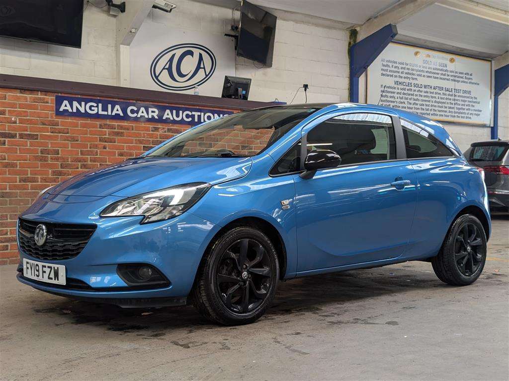 <p>2019 VAUXHALL CORSA GRIFFIN</p>