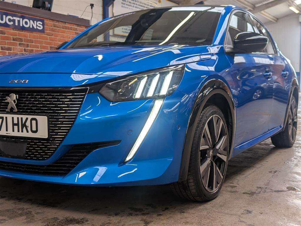 <p>2021 PEUGEOT 208 GT PURETECH S/S</p>