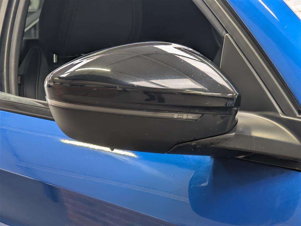 <p>2021 PEUGEOT 208 GT PURETECH S/S</p>