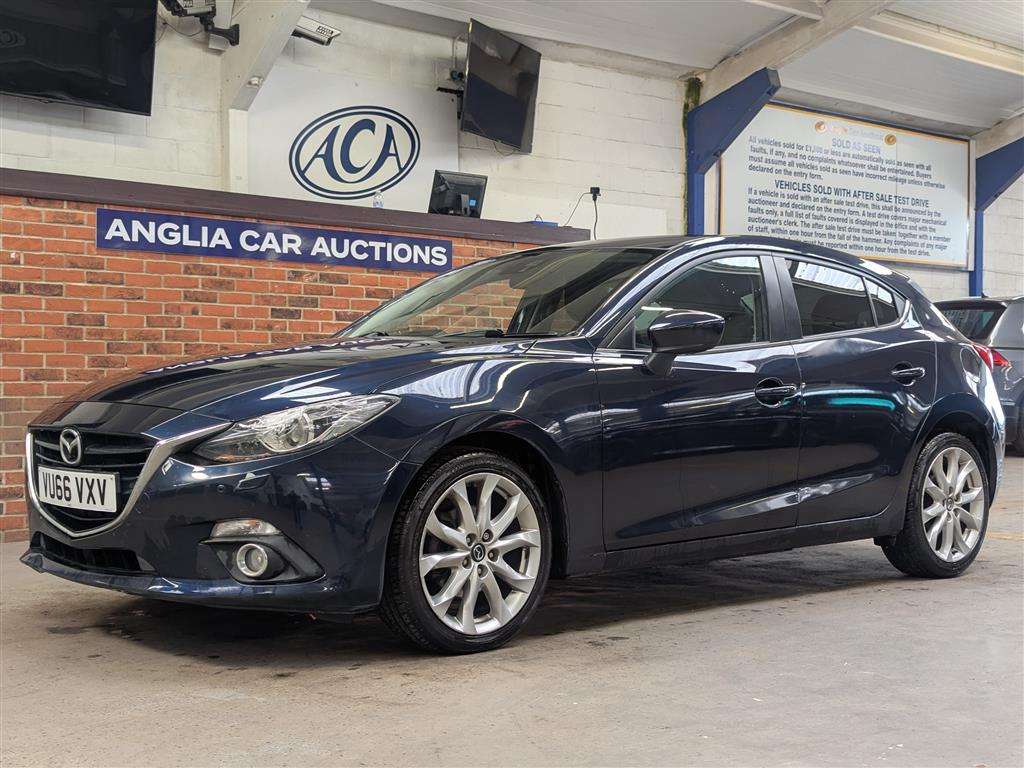 <p>2016 MAZDA 3 SPORT NAV D</p>