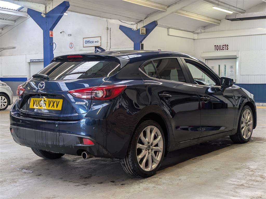 <p>2016 MAZDA 3 SPORT NAV D</p>
