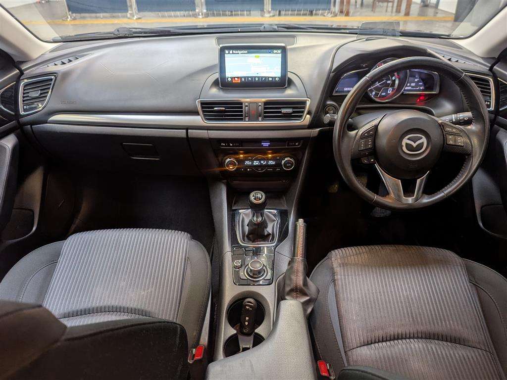 <p>2016 MAZDA 3 SPORT NAV D</p>