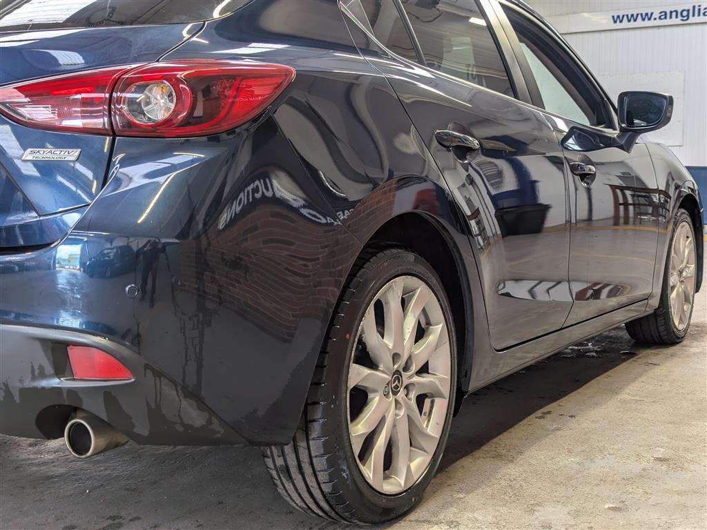 <p>2016 MAZDA 3 SPORT NAV D</p>