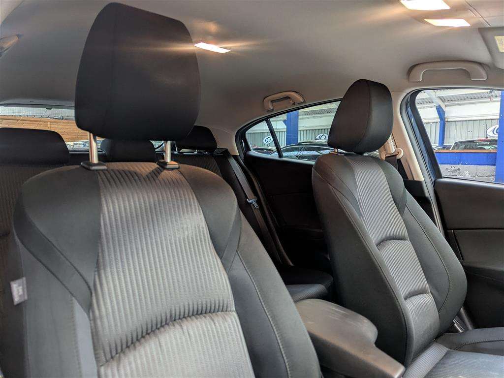 <p>2016 MAZDA 3 SPORT NAV D</p>