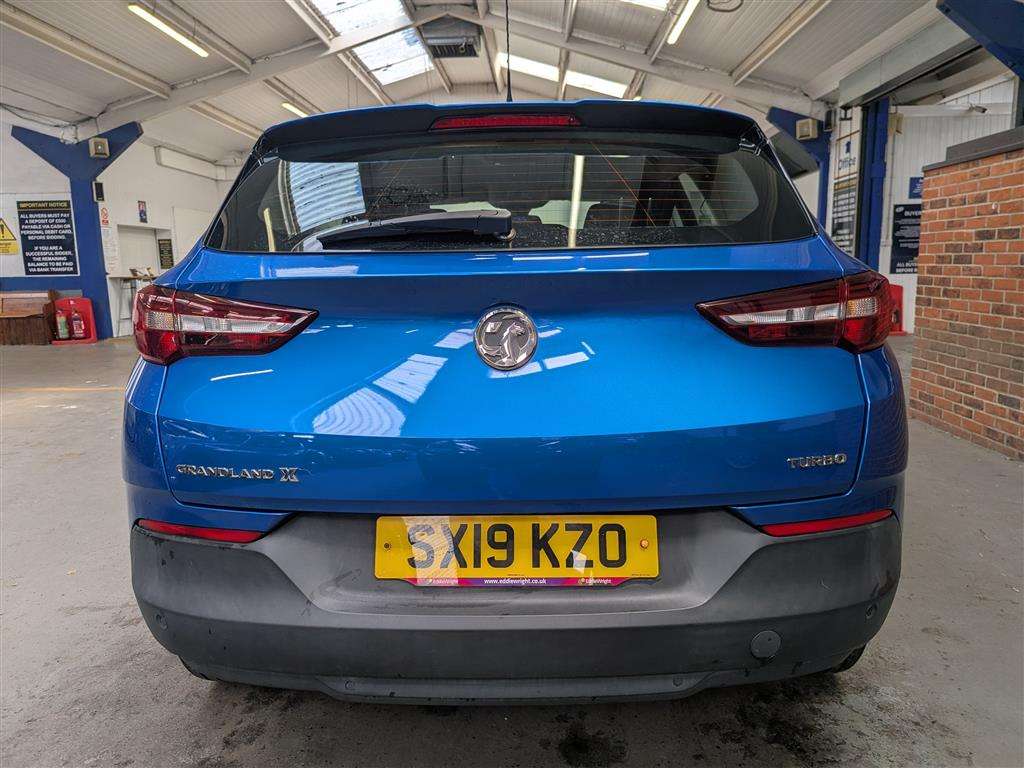 <p>2019 VAUXHALL GRANDLAND X SE TURBO S/S</p>