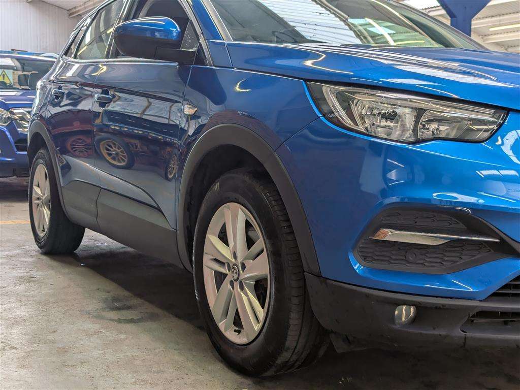 <p>2019 VAUXHALL GRANDLAND X SE TURBO S/S</p>