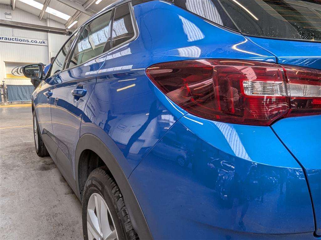 <p>2019 VAUXHALL GRANDLAND X SE TURBO S/S</p>