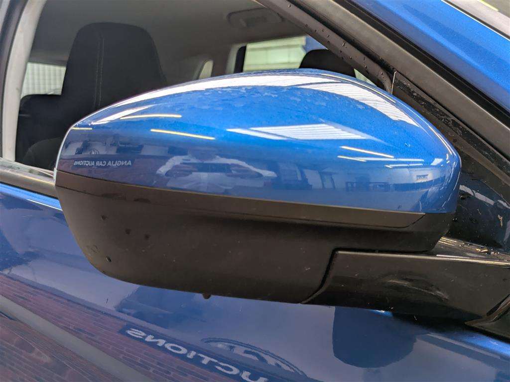 <p>2019 VAUXHALL GRANDLAND X SE TURBO S/S</p>