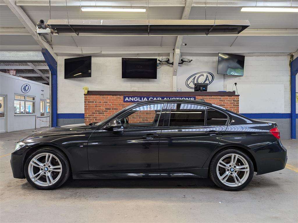 <p>2016 BMW 320I M SPORT</p>