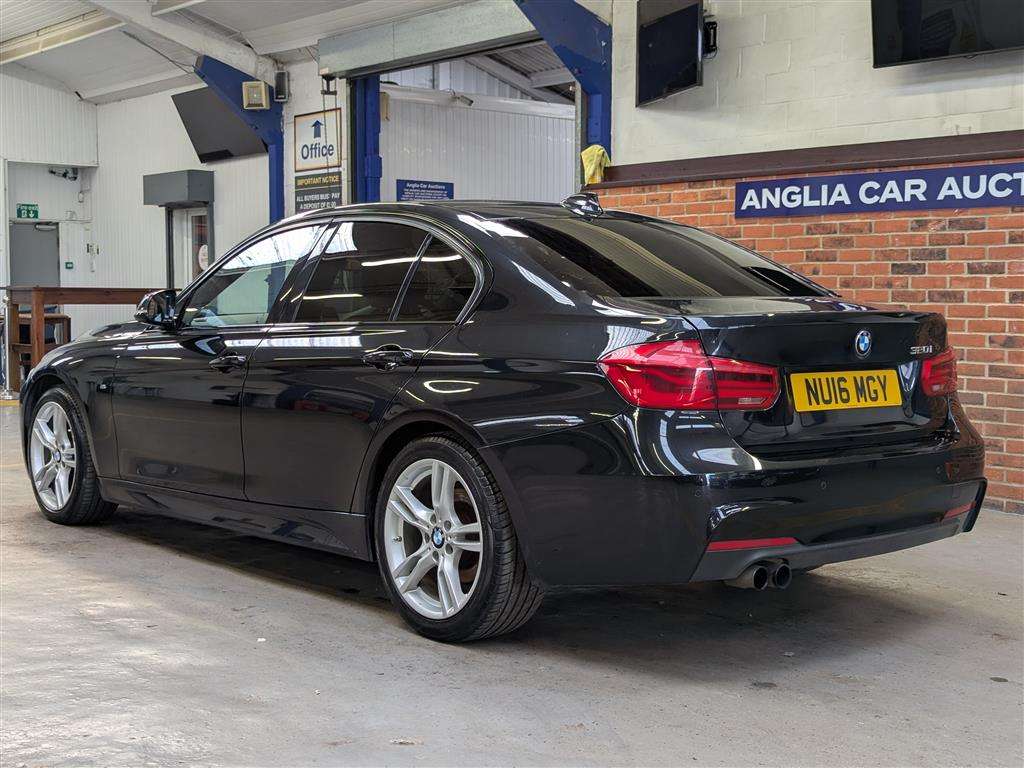 <p>2016 BMW 320I M SPORT</p>
