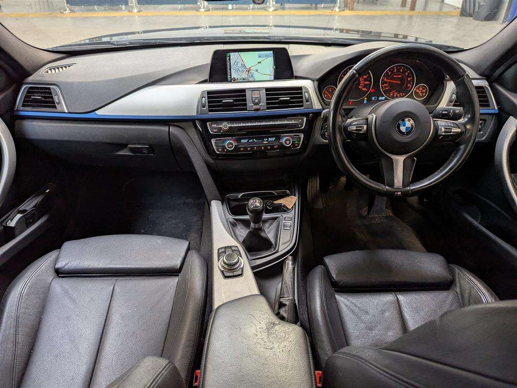<p>2016 BMW 320I M SPORT</p>