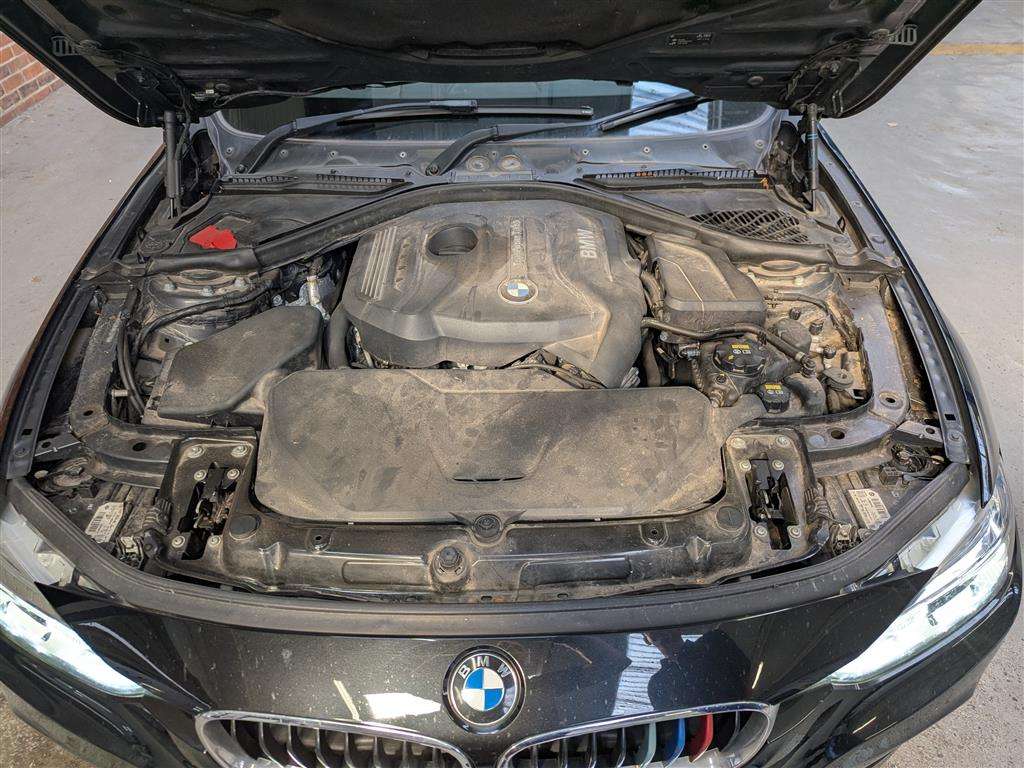 <p>2016 BMW 320I M SPORT</p>