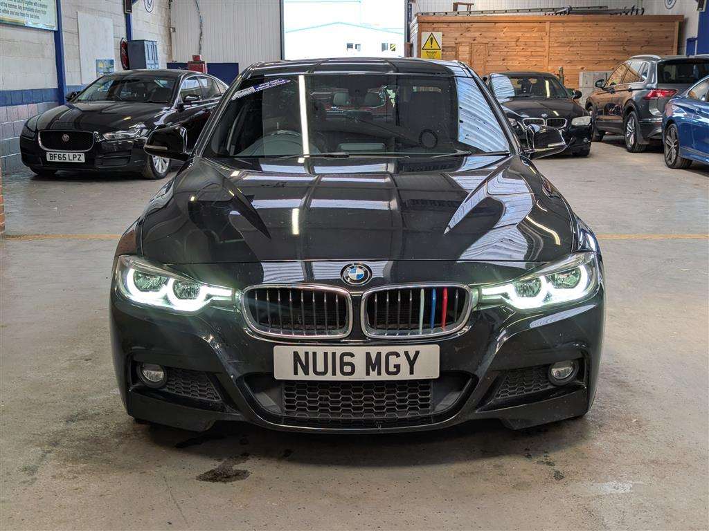 <p>2016 BMW 320I M SPORT</p>