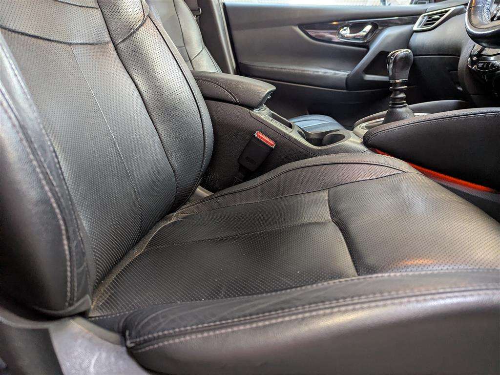 <p>2015 NISSAN QASHQAI TEKNA DCI</p>