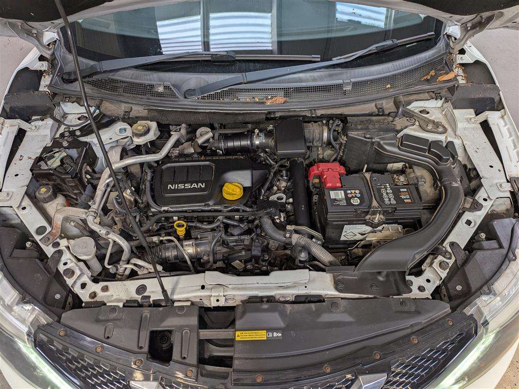 <p>2015 NISSAN QASHQAI TEKNA DCI</p>