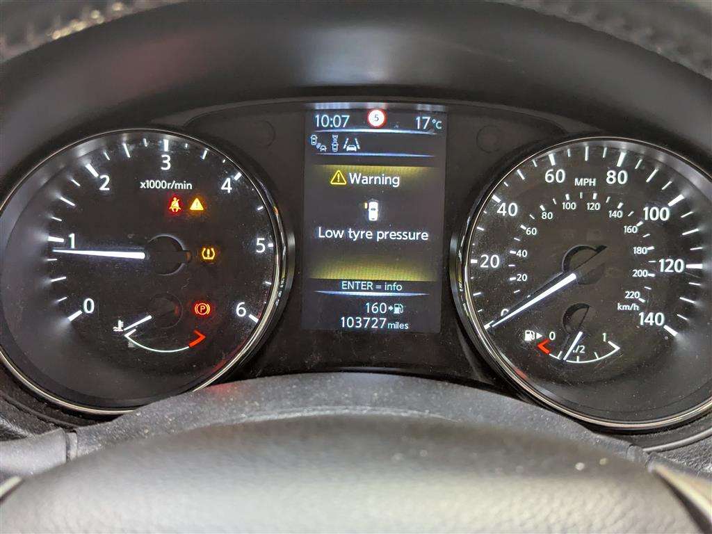 <p>2015 NISSAN QASHQAI TEKNA DCI</p>