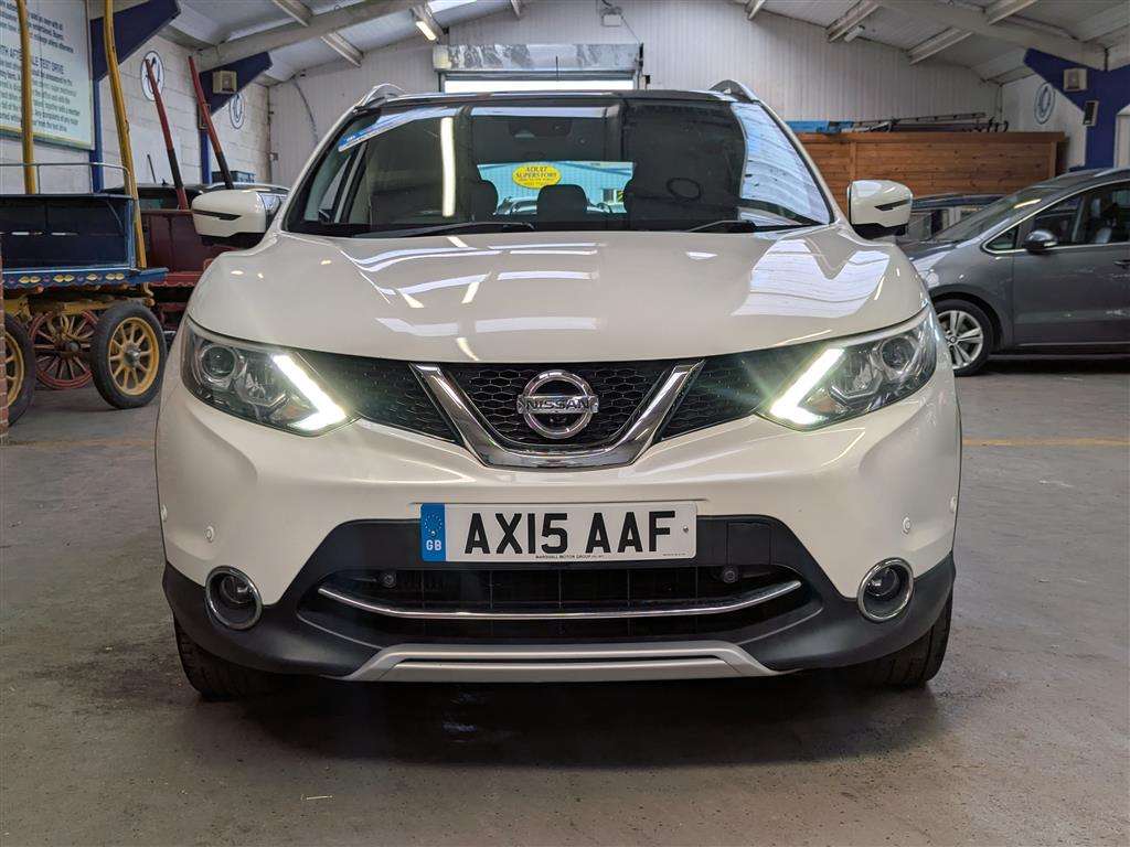 <p>2015 NISSAN QASHQAI TEKNA DCI</p>