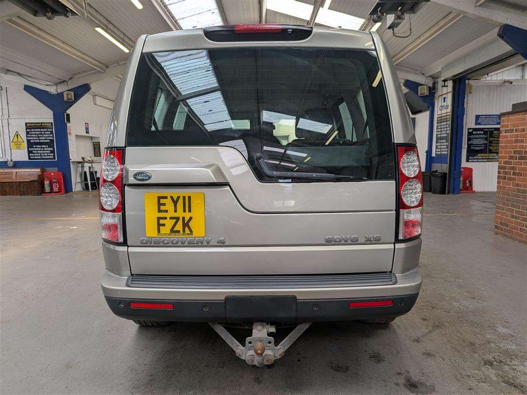 <p>2011 LAND ROVER DISCOVERY XS SDV6 AUTO</p>