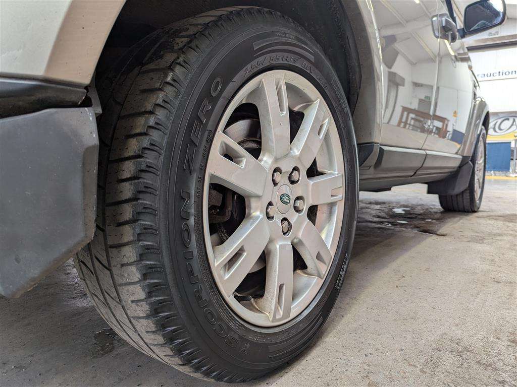 <p>2011 LAND ROVER DISCOVERY XS SDV6 AUTO</p>