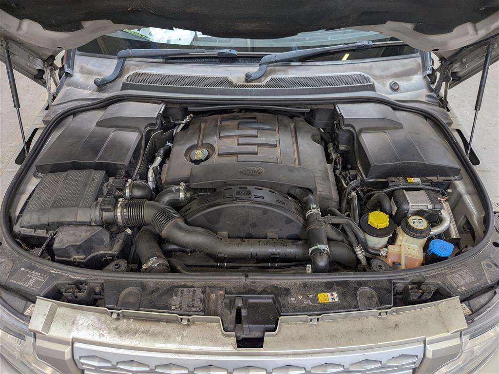 <p>2011 LAND ROVER DISCOVERY XS SDV6 AUTO</p>