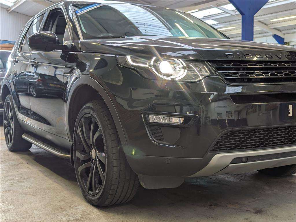 <p>2016 LAND ROVER DISCO-Y SPORT LUXURY HSE</p>